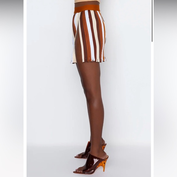 NWOT Akira Zipper Skirt - Picture 6 of 12